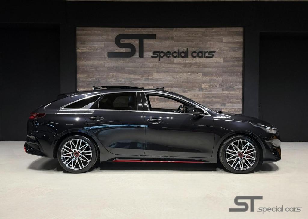 Kia ProCeed 1.6 T-GDi GT|Pani|Full|Dealer Onderhoduen, 15 km/l, Gebruikt, 1591 cc, Met garantie (alle)