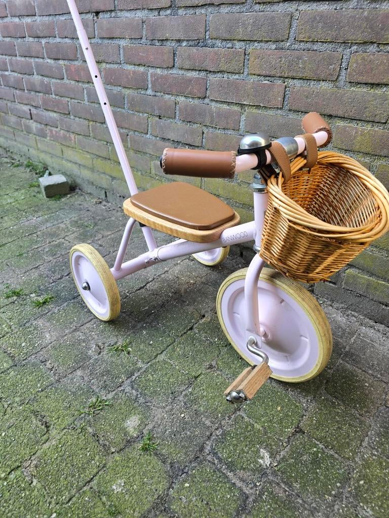 Banwood roze driewieler met stang, Ophalen, Gebruikt, Banwood, Duwstang
