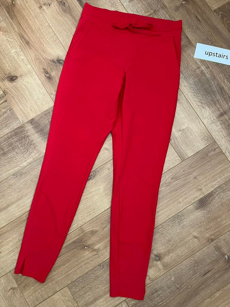 Studio anneloes upstairs broek M rood travelstof, Kleding | Dames, Broeken en Pantalons, Maat 38/40 (M), Ophalen of Verzenden