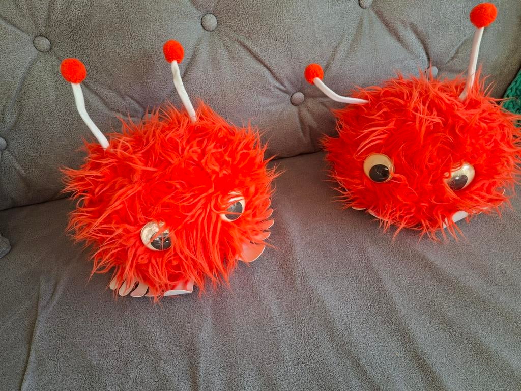 Grote oranje wuppie koningsdag wk voetbal, Ophalen, Zo goed als nieuw, Overige typen