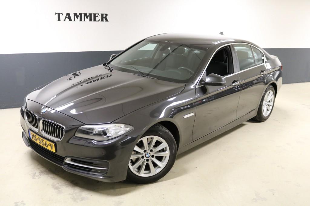 Bmw 5-SERIE 520i Executive 2e EIGENAAR  ORG.NL, Automaat, Gebruikt, Euro 6, 4 cilinders