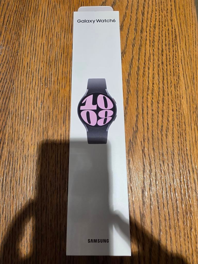 Samsung Galaxy Watch 6 LTE 40mm, Sieraden, Tassen en Uiterlijk, Smartwatches, Nieuw, Android, Zwart, Ophalen of Verzenden