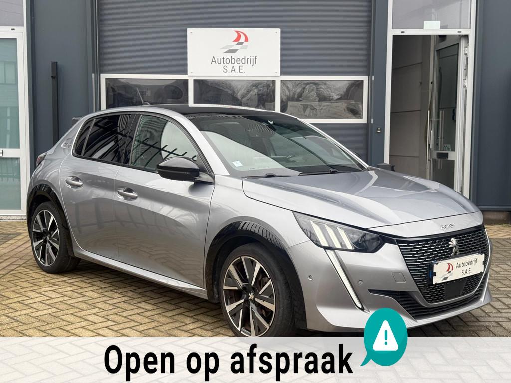 Peugeot 208 1.2 PureTech GT-Line CARPLAY PANO COCKPIT CAMERA, 101 pk, Gebruikt, Euro 6, Leder en Stof