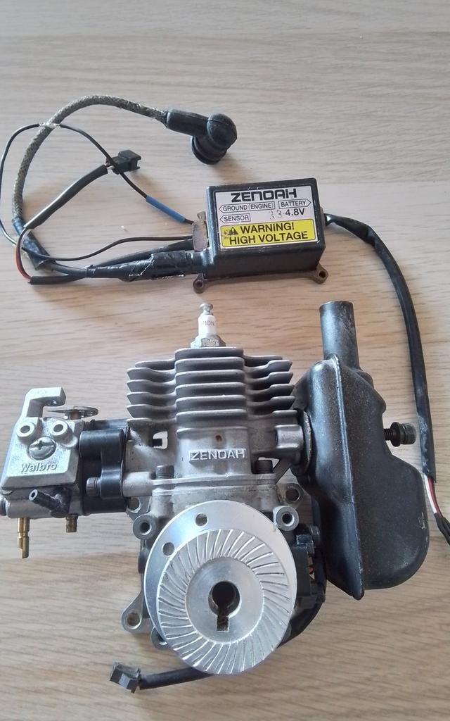 Zenoah 20cc RC motor met elektronische ontsteking, Ophalen of Verzenden, Gebruikt