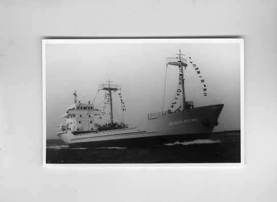 scheepvaart-foto-maruion bosma, Ophalen of Verzenden, Zo goed als nieuw, Motorboot, Boek of Tijdschrift