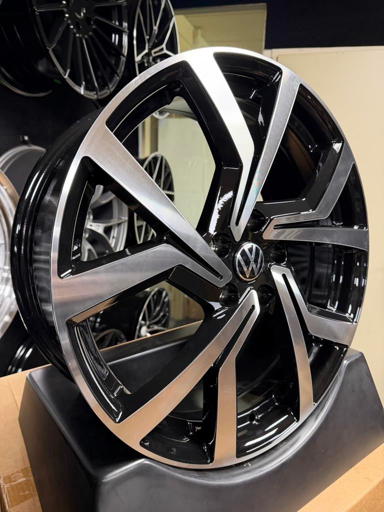 19 inch velgen voor Volkswagen Brescia look 5x112 Golf 6 7 8, Auto-onderdelen, Banden en Velgen, 19 inch, Velg(en), Nieuw, Ophalen of Verzenden