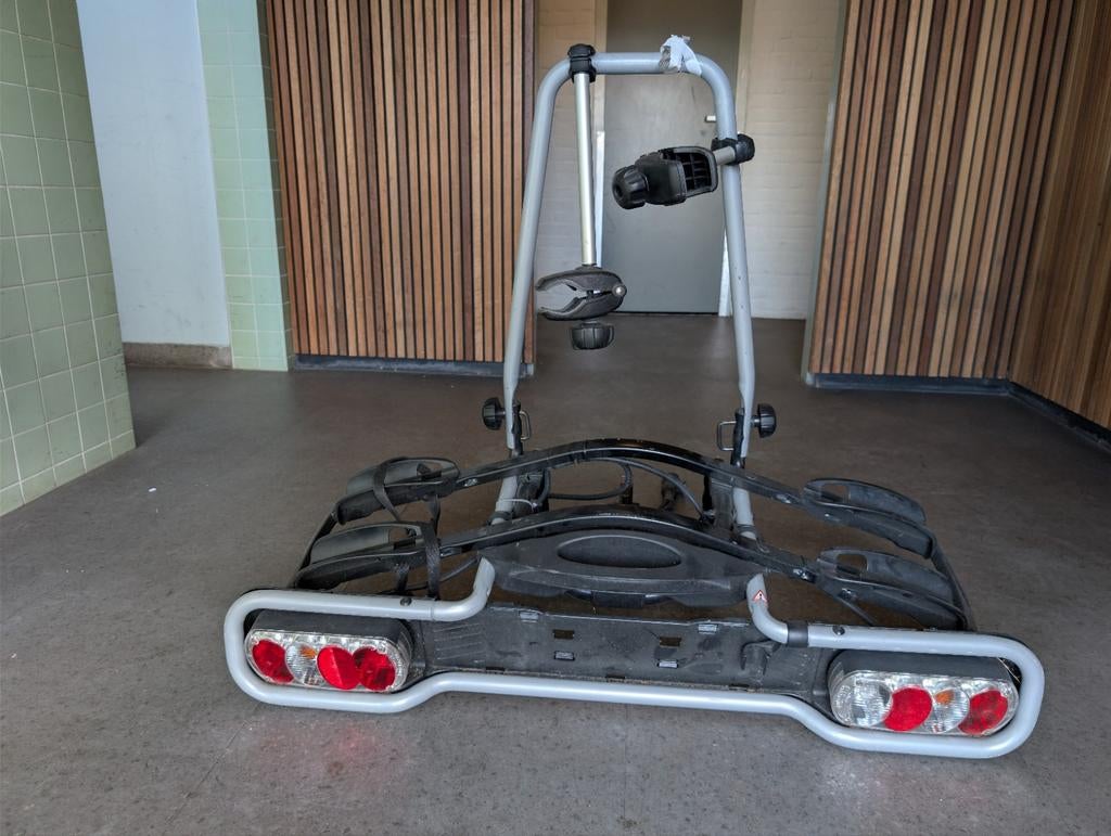 Fietsendrager inklapbaar, Auto diversen, Fietsendragers, Zo goed als nieuw, Trekhaakdrager, 2 fietsen, Brede banden, Elektrische fiets