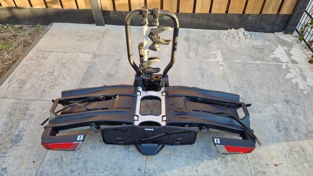 Thule EasyFold XT 2 fietsendrager, Auto diversen, Fietsendragers, Ophalen, Zo goed als nieuw, Trekhaakdrager