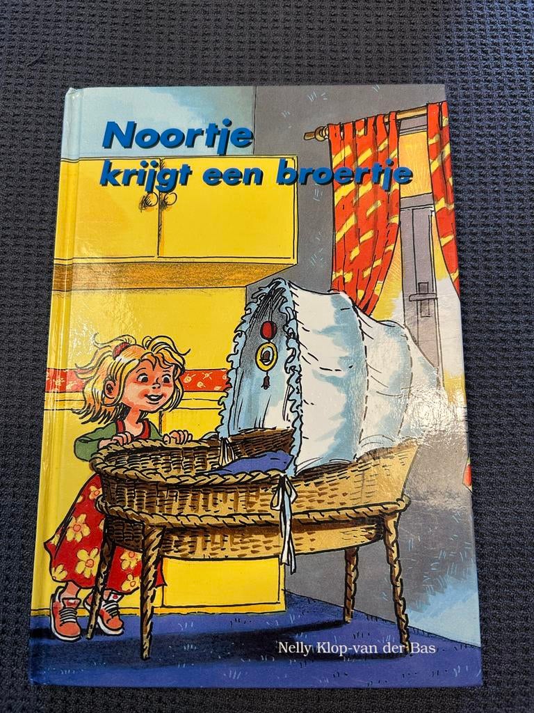 Noortje krijgt een broertje, Ophalen of Verzenden, Gelezen, Fictie algemeen