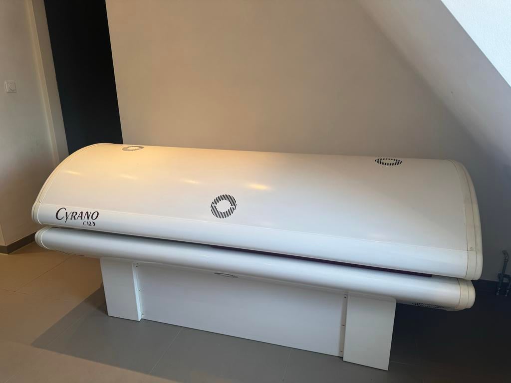 Zonnebank Cyrano C12 5 - Dubbelzijdig, Ophalen, Gebruikt, Zonnebank dubbelzijdig, 15 lampen of meer