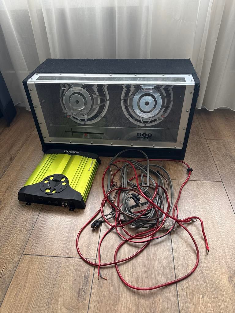 Subwoofer + versterker + kabels - Fusion 900W, Ophalen of Verzenden, Gebruikt