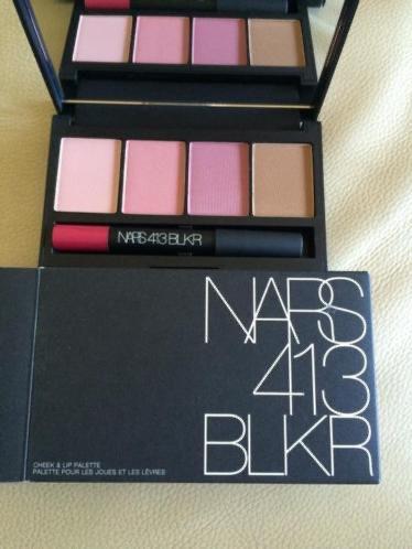NARS 413 BLKR Cheek & Lip palette- Limited Edition! Nieuw!, Overige kleuren, Gehele gezicht, Nieuw, Ophalen of Verzenden