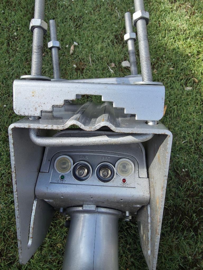 Complete set satelliet ontvanger, Ophalen of Verzenden, Zo goed als nieuw, 2 tot 5 meter, Coaxiale kabel