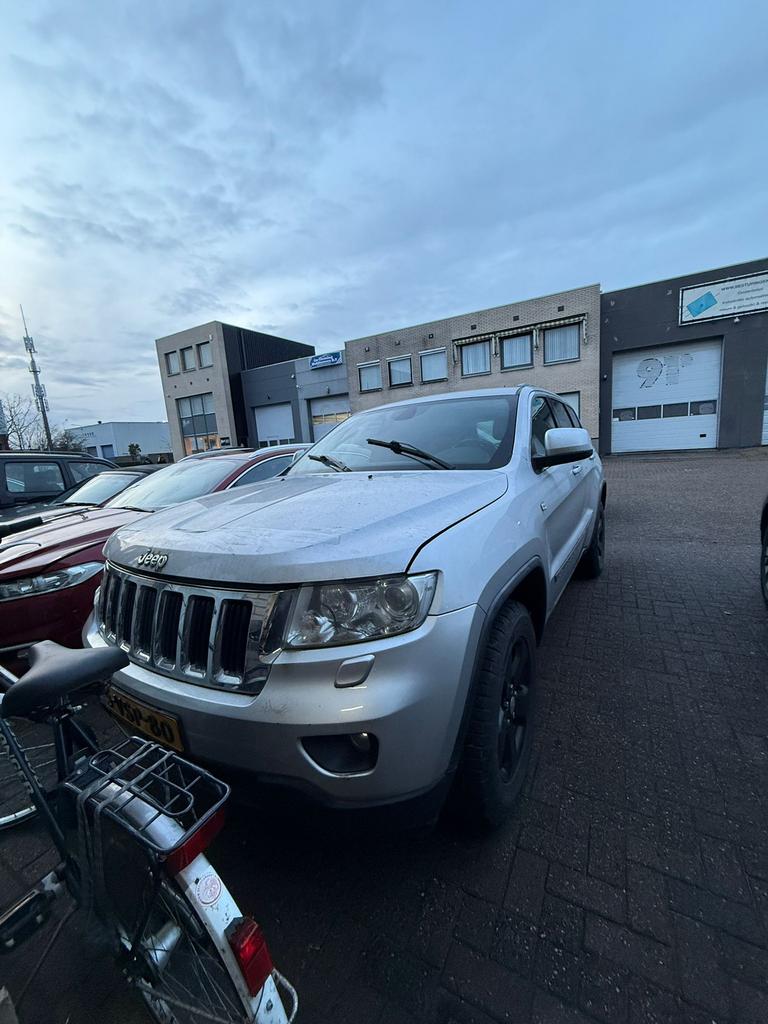 Jeep Grand Cherokee 3.0D 2011 loop of sloop export opknapper, Auto's, Bestelauto's, Particulier, 4x4, ABS, Achteruitrijcamera