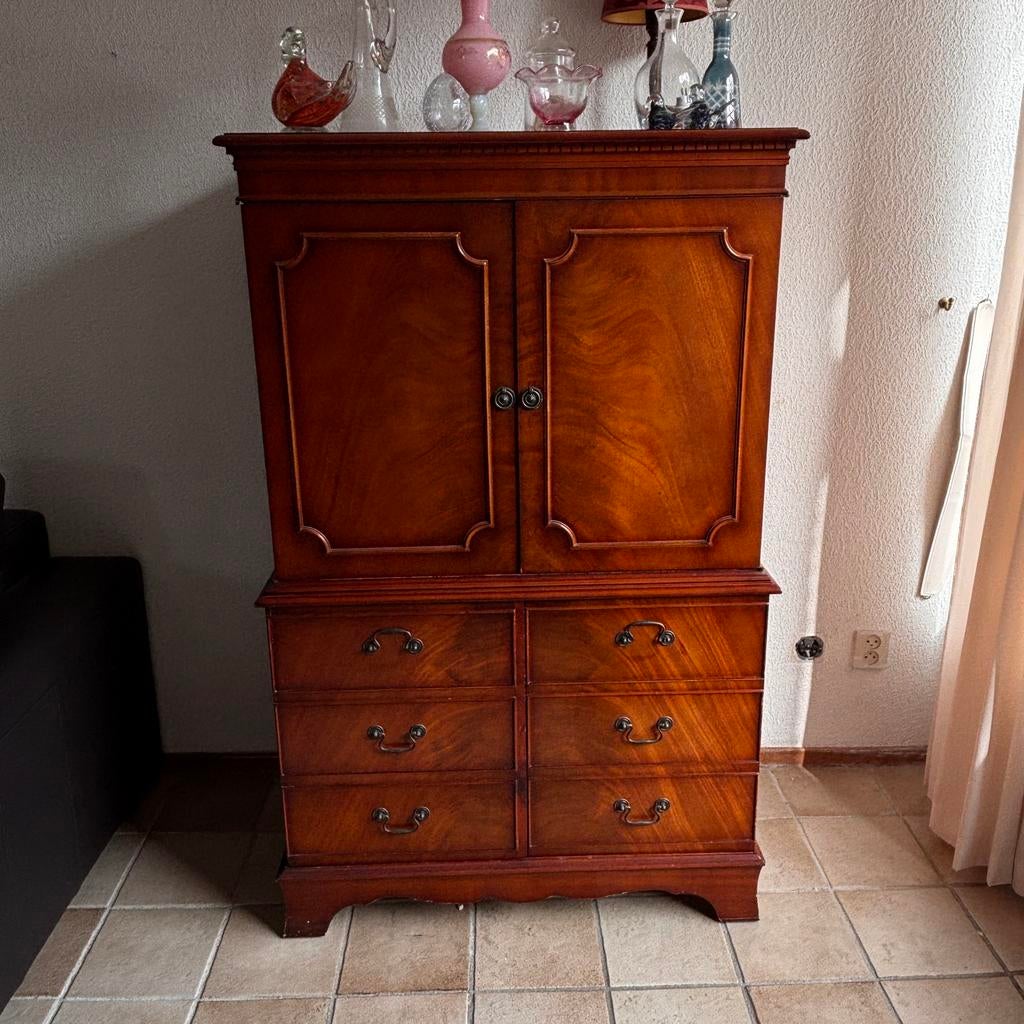 Klassieke TV-kast met kabeldoorvoeren met onderkast, Ophalen, Gebruikt, 100 tot 150 cm, 50 tot 100 cm