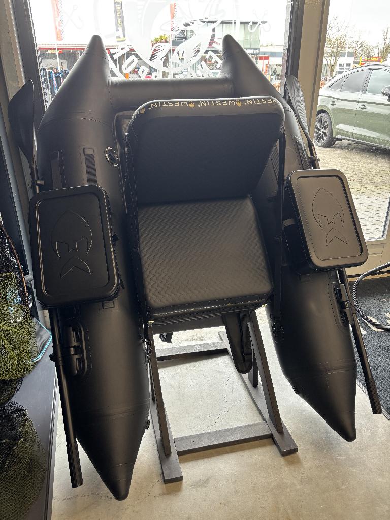 Westin W8 Belly Boat, Ophalen, Nieuw