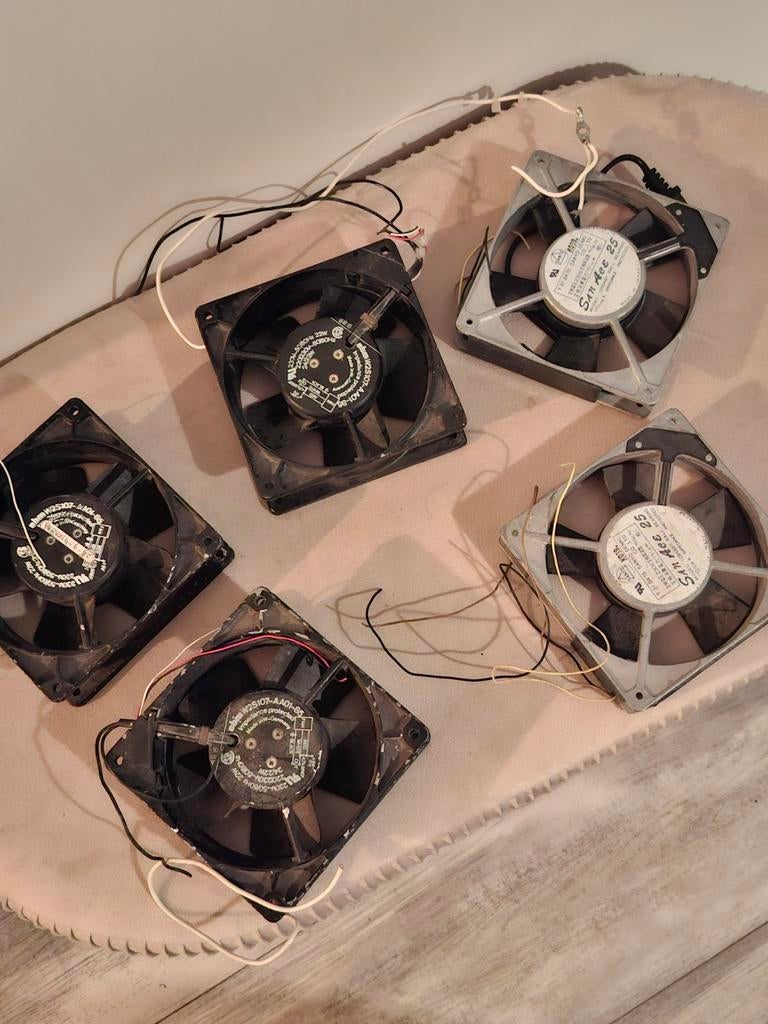 Partij van 5 diverse ventilatoren (Sanyo, EBM), Doe-het-zelf en Verbouw, Ophalen of Verzenden, Gebruikt, Ventilator