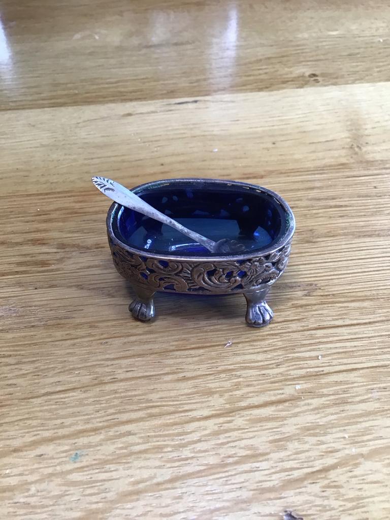 zilveren zoutschaaltje met zilveren lepeltje, Ophalen of Verzenden, Zilver