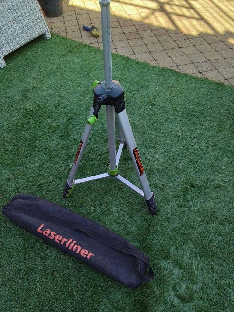 Statief laserliiner, Ophalen of Verzenden, Zo goed als nieuw