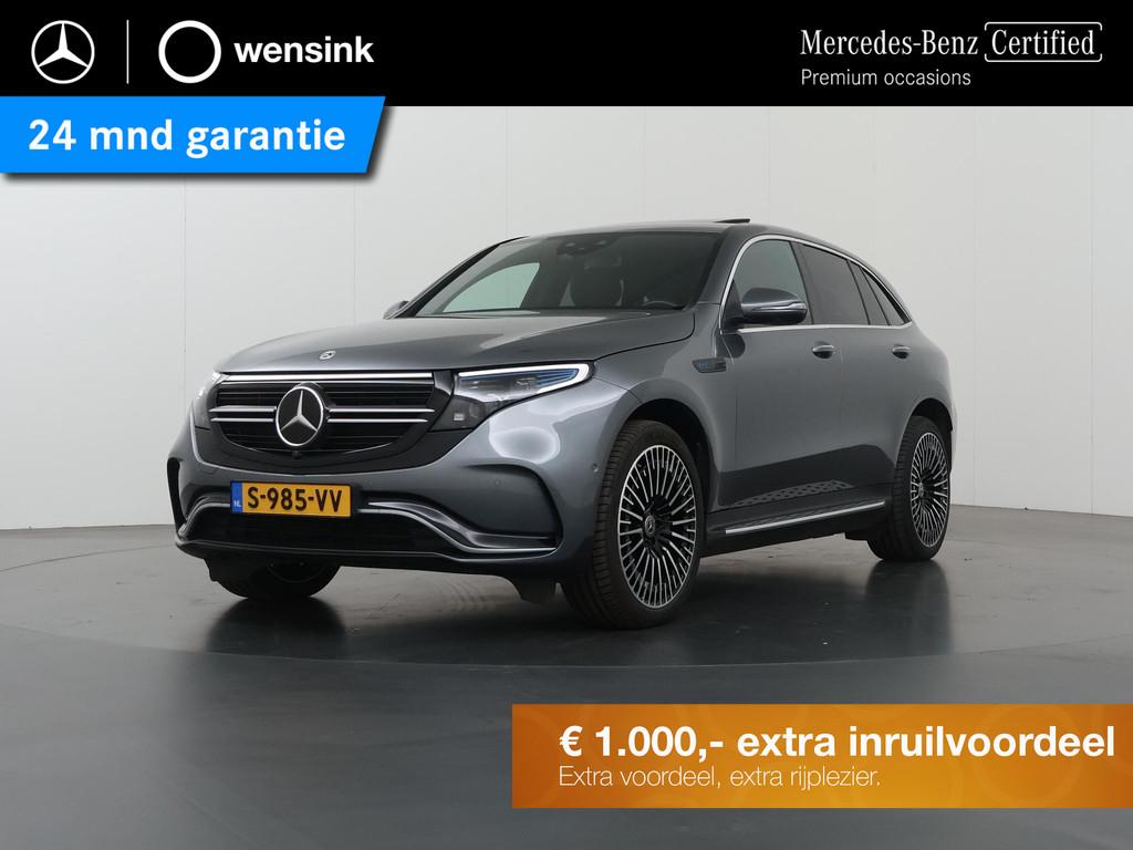 Mercedes-Benz EQC 400 4MATIC AMG Line 80 kWh | Night | Trekh, Auto's, Stof, Zwart, 80 kWh, Origineel Nederlands