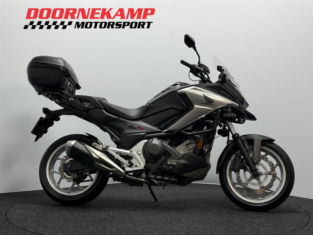 Honda NC 750 X DCT (bj 2016), 745 cc, Verkoop@doornekampmotorsport.nl, Meer dan 35 kW, Toermotor