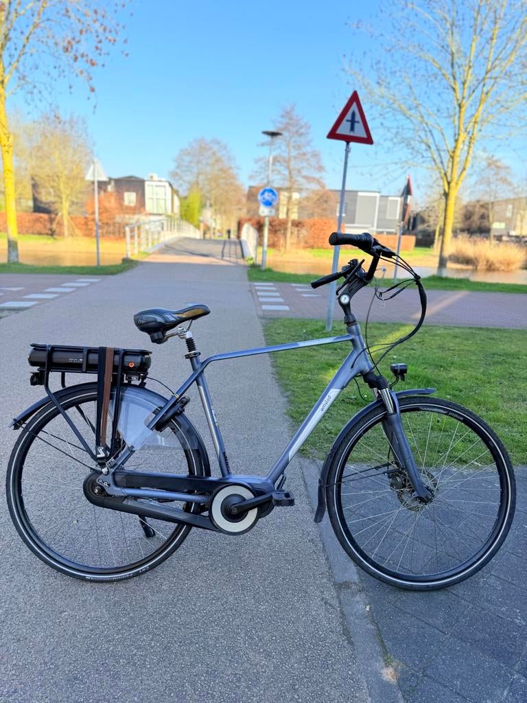 Amslod Wellington MX-600 elektrische heren fiets middenmotor, Ophalen, Zo goed als nieuw, 50 km per accu of meer