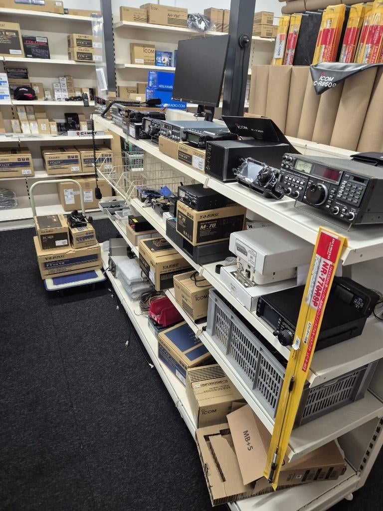 Diverse Yaesu apparatuur en accessoires etc, Ophalen of Verzenden, Zo goed als nieuw, Zender en Ontvanger