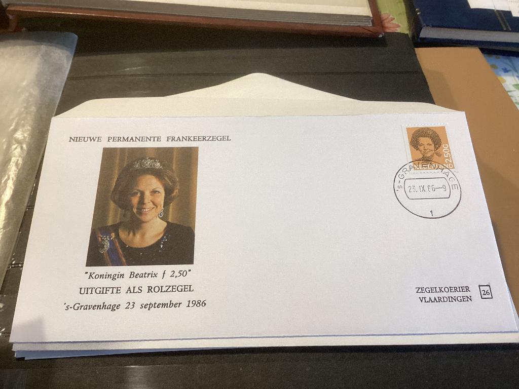 No1062 Beatrix no26 Zegelkoerier Heb van Nederland jaargang, Postzegels en Munten, Postzegels | Eerstedagenveloppen, Ophalen, Onbeschreven