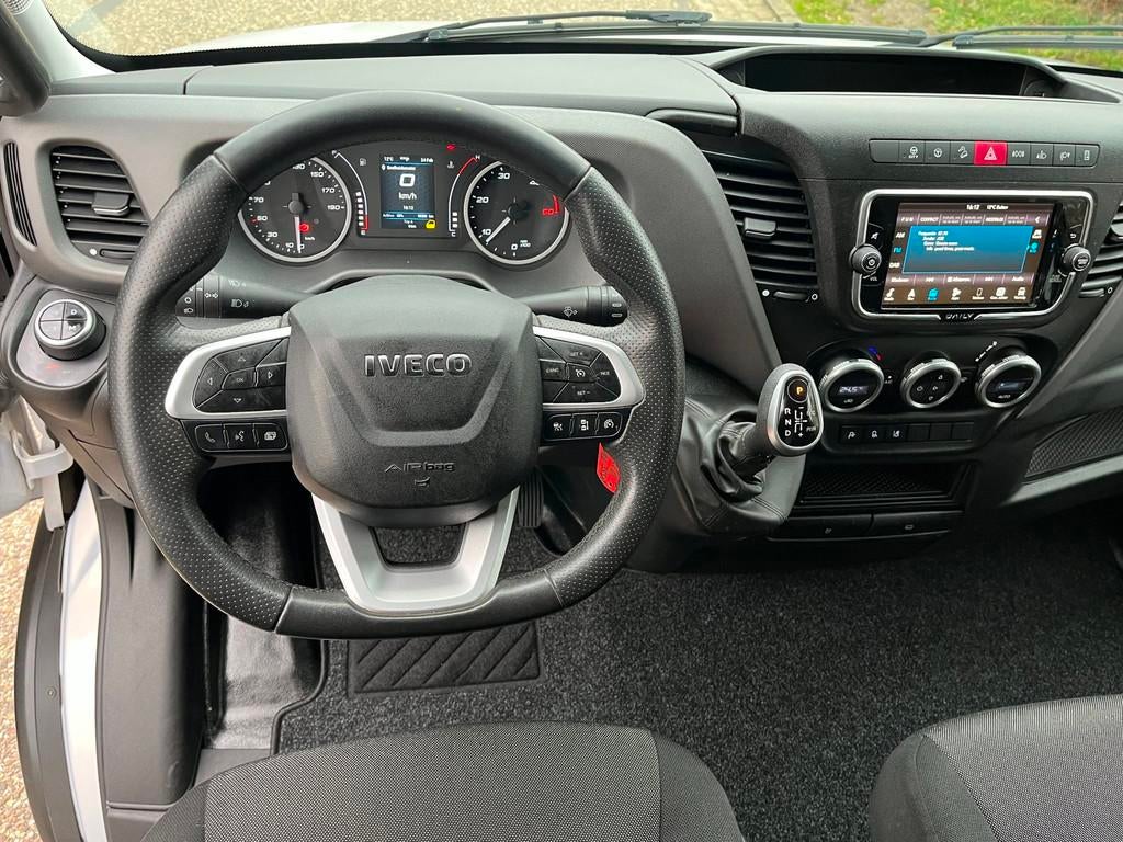 Iveco Daily 35S18 3.0 Automaat |L2H2 | 3500kg trekgewicht |L, Gebruikt, 4 cilinders, Iveco, Bedrijf