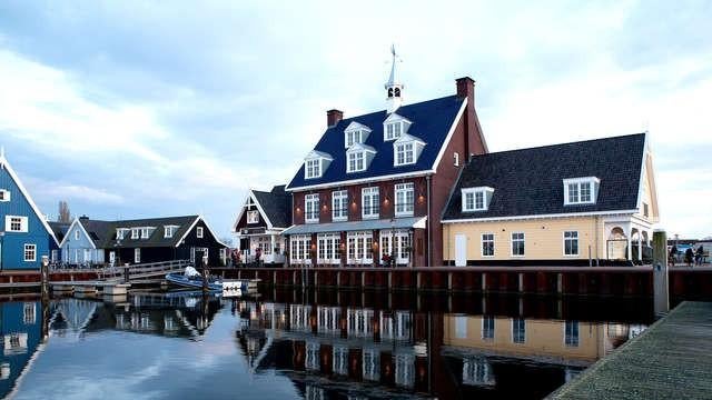 Fletcher hotelovernachting paasweekend 4 sterren hotel, Tickets en Kaartjes, Twee personen, 1 overnachting