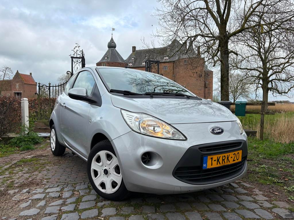 Ford Ka 1.2 Champions Edition start/stop DISRIEM VV/AIRC/NAP, Voorwielaandrijving, Euro 5, Stof, Gebruikt