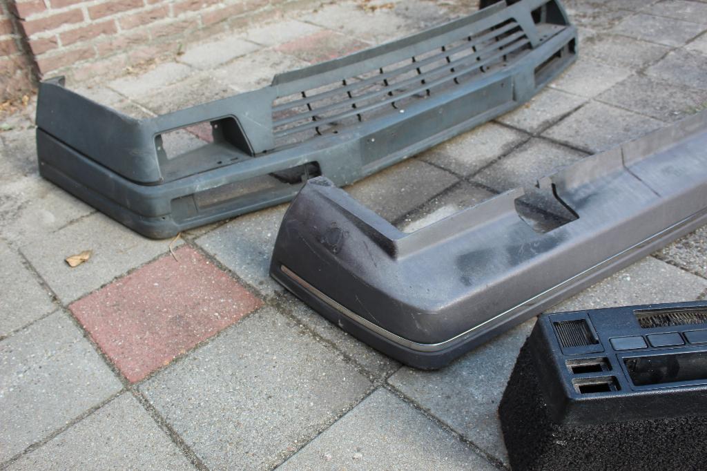 Citroën CX bumper - Citroen bumpers voor- en achter, Auto-onderdelen, Carrosserie en Plaatwerk, Ophalen, Gebruikt, Citroën, Achter