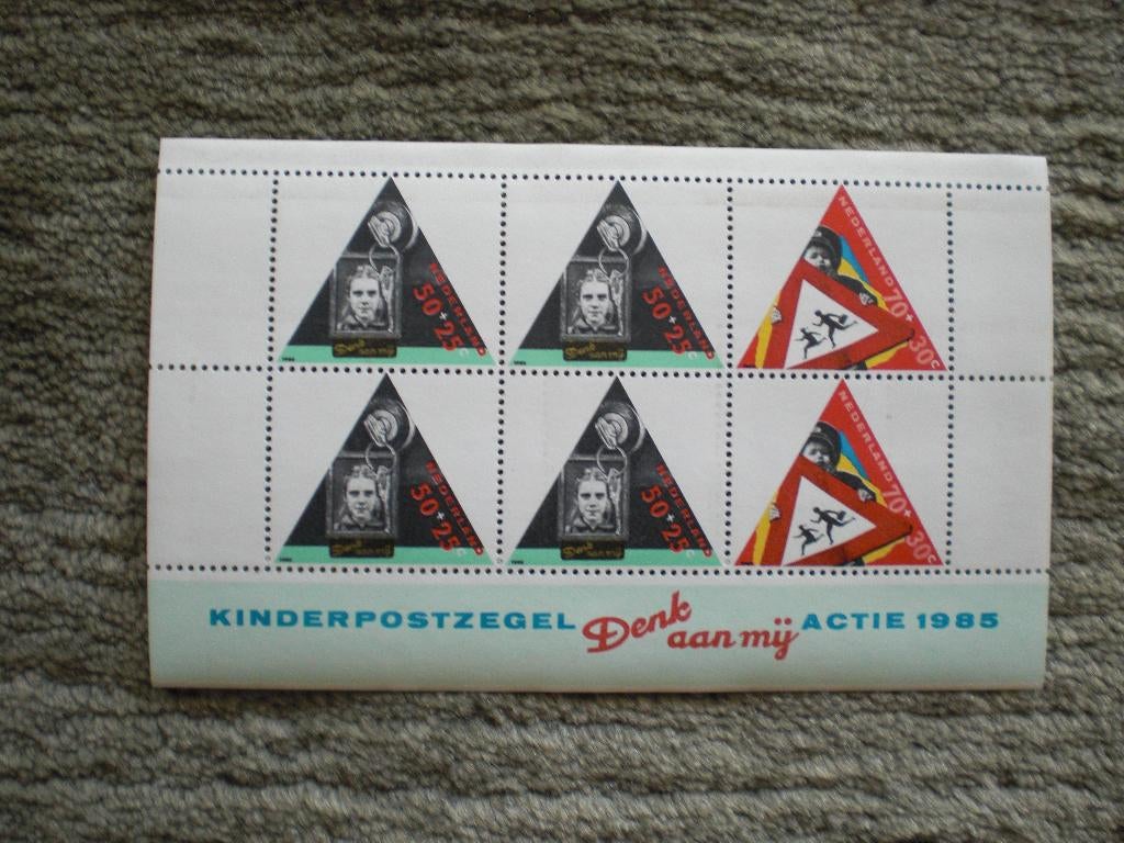 Velletje Kinderpostzegels 1985 Postfris, Ophalen of Verzenden, Na 1940, Postfris