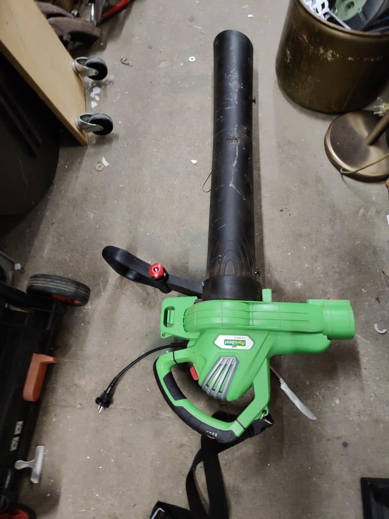 Florabest FLS 3000 B3 bladblazer, Ophalen