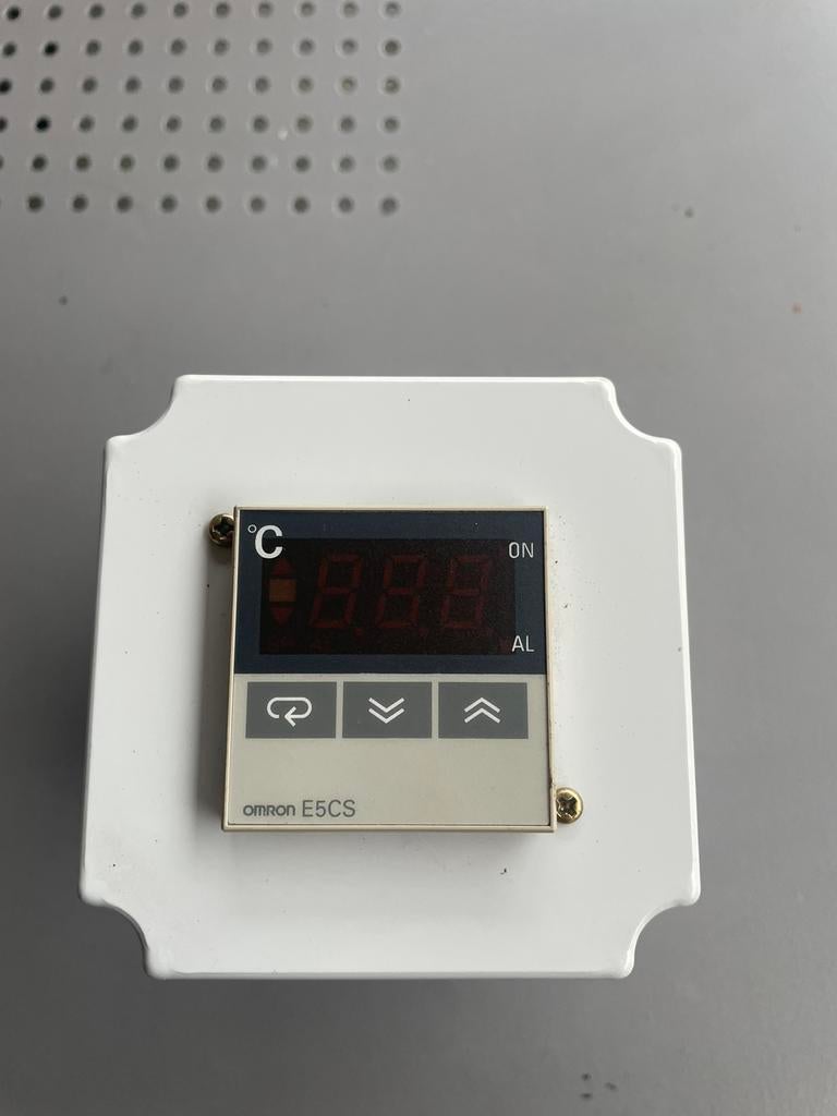 Omron E5CS, Ophalen of Verzenden, Zo goed als nieuw