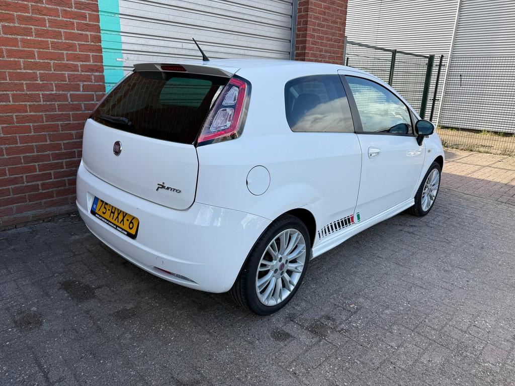 Fiat Grande Punto 1.4 NeroBianco Bj:2009 NAP!, Voorwielaandrijving, 4 cilinders, Elektrische ramen, 400 kg