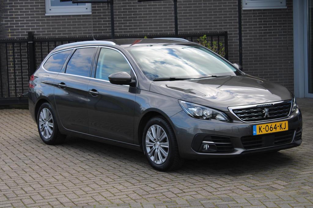 Peugeot 308 SW 1.2 PureTech Allure Pack Trekhaak/Camera/Adap, Voorwielaandrijving, Stof, Gebruikt, Euro 6