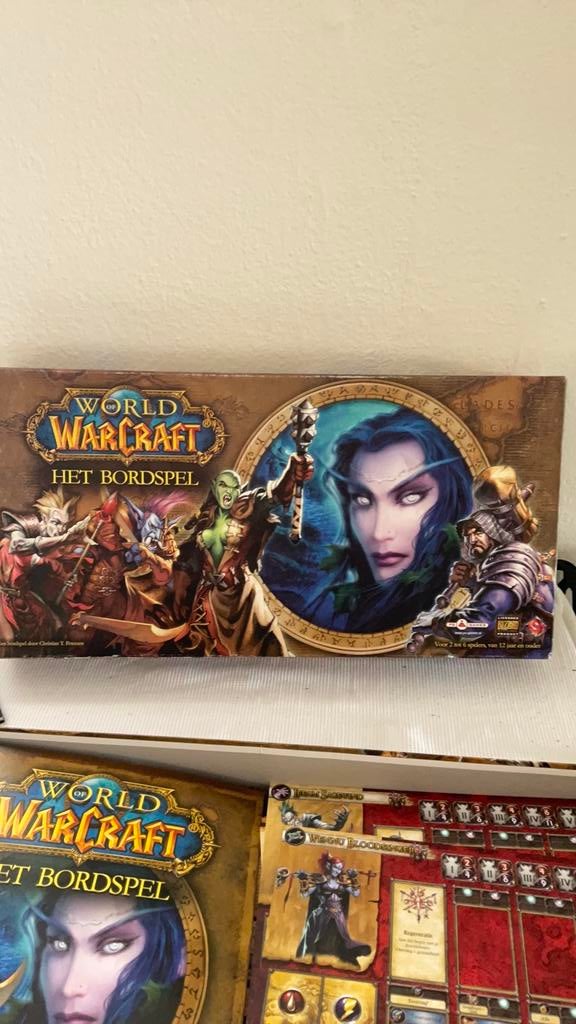 World of Warcraft in great condition, Hobby en Vrije tijd, Gezelschapsspellen | Bordspellen, Ophalen