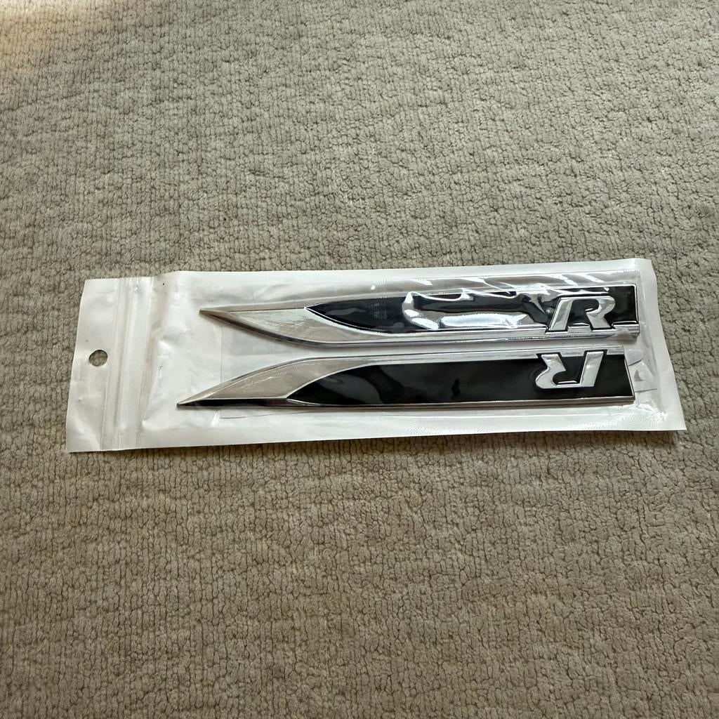 VW GOLF 7/7.5 R EMBLEEM SETJE VOORSCHERM, Ophalen of Verzenden, Nieuw, Volkswagen, Spatbord