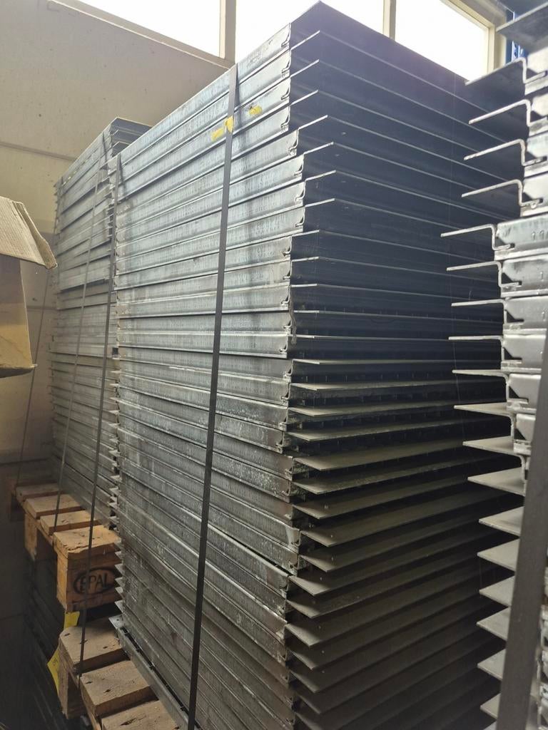 Persrooster gaaslegborden 600 mm, Ophalen