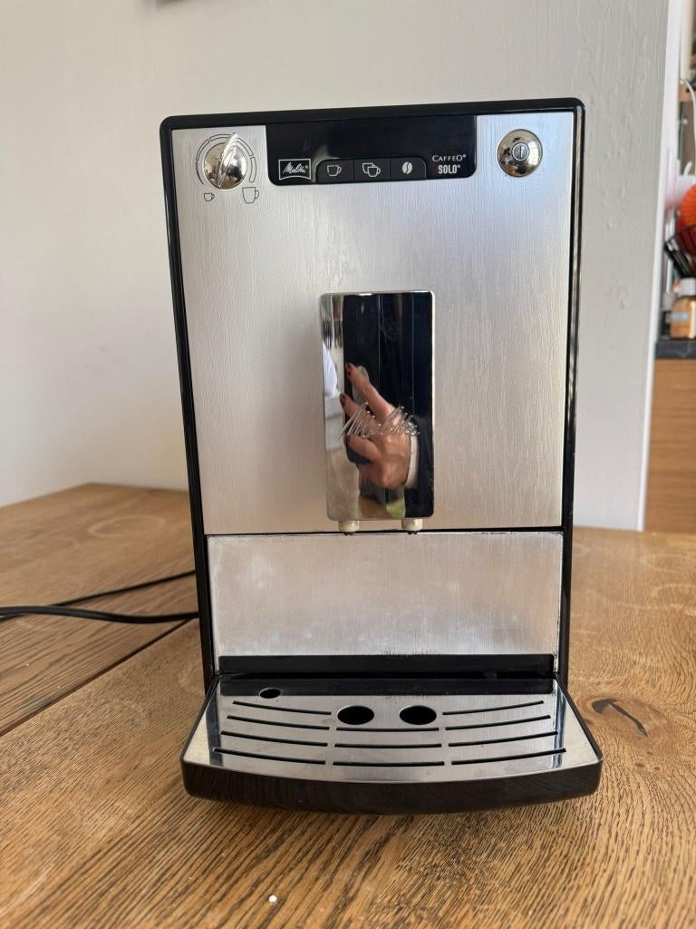 Melitta Solo volautomatische koffiemachine, Witgoed en Apparatuur, Koffiezetapparaten, Ophalen, Afneembaar waterreservoir, Gebruikt