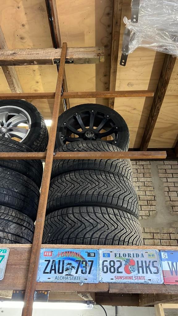 1996 - 2002 Chevy Express GMC Savana vergen banden set, Ophalen, Zo goed als nieuw