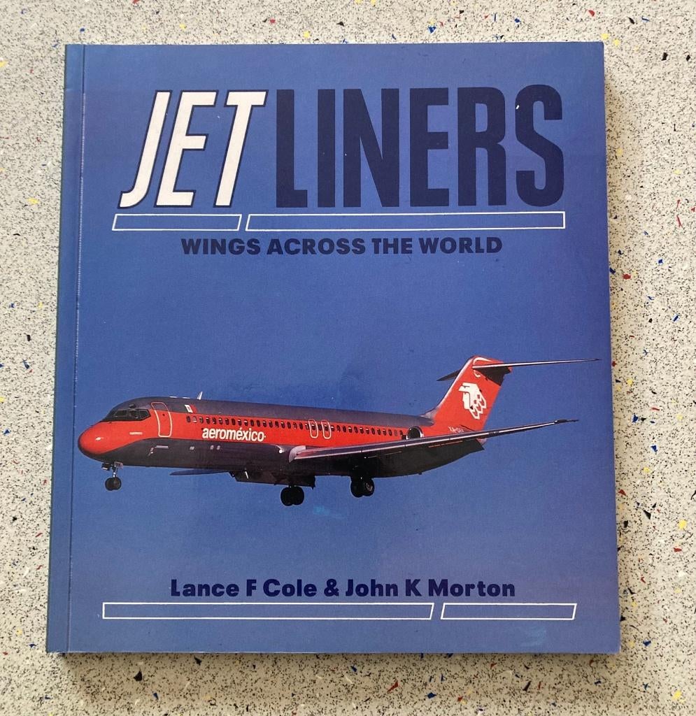 Jet Liners Wings Across The World, Verzenden, Zo goed als nieuw, Boek of Tijdschrift