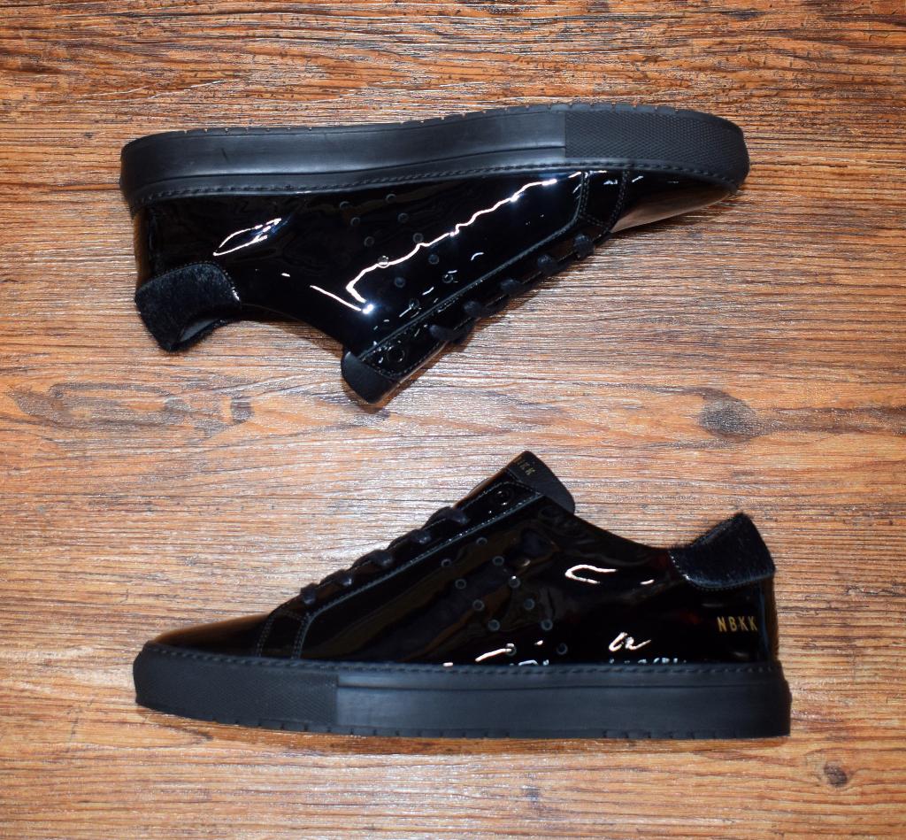 NUBIKK - leren glanslak sneakers black - maat 41, Nubikk, Zwart, Nieuw, Ophalen of Verzenden