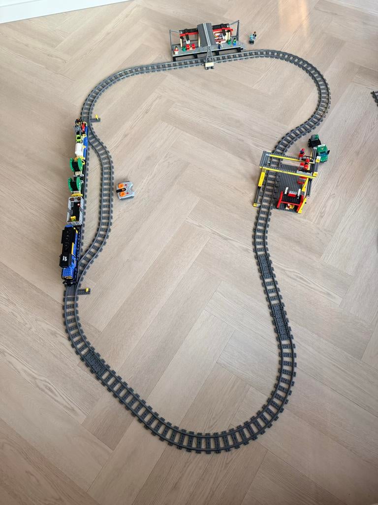 Lego City Treinen 60050 en 60052 (mist koe en taxi onderdeel, Ophalen of Verzenden, Gebruikt, Complete set, Lego