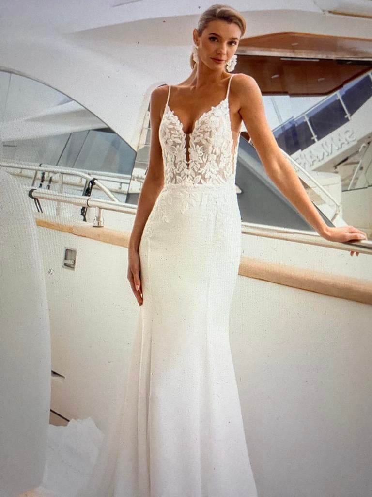 Gevraagd! Trouwjurk graag verkopen? Dat kán!, Ophalen, Nieuw, Wit, Trouwjurk