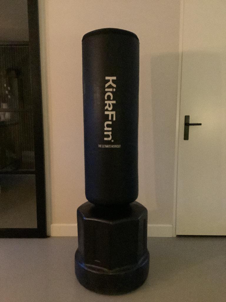 Bokspaal, Ophalen, Gebruikt, Bokszak