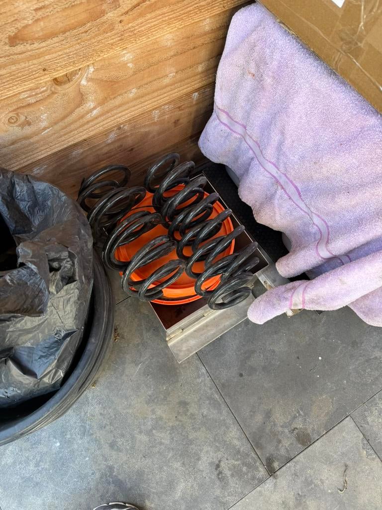 Eibach verlagingsveren audi vw skoda, Ophalen of Verzenden, Audi