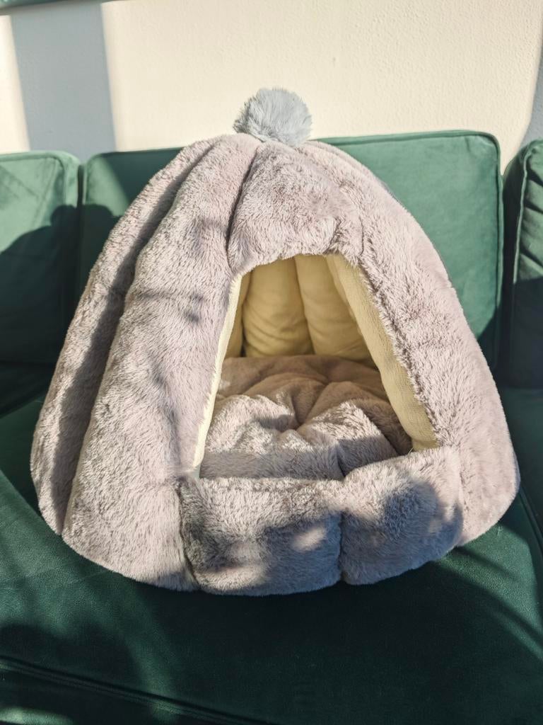 Huisje voor kat of kliene hond, Dieren en Toebehoren, Ophalen, Nieuw, Pluche