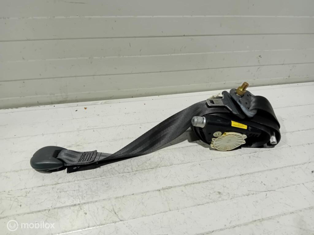 Gordel Renault Clio  33056054A, Auto-onderdelen, Gebruikt, Ophalen of Verzenden